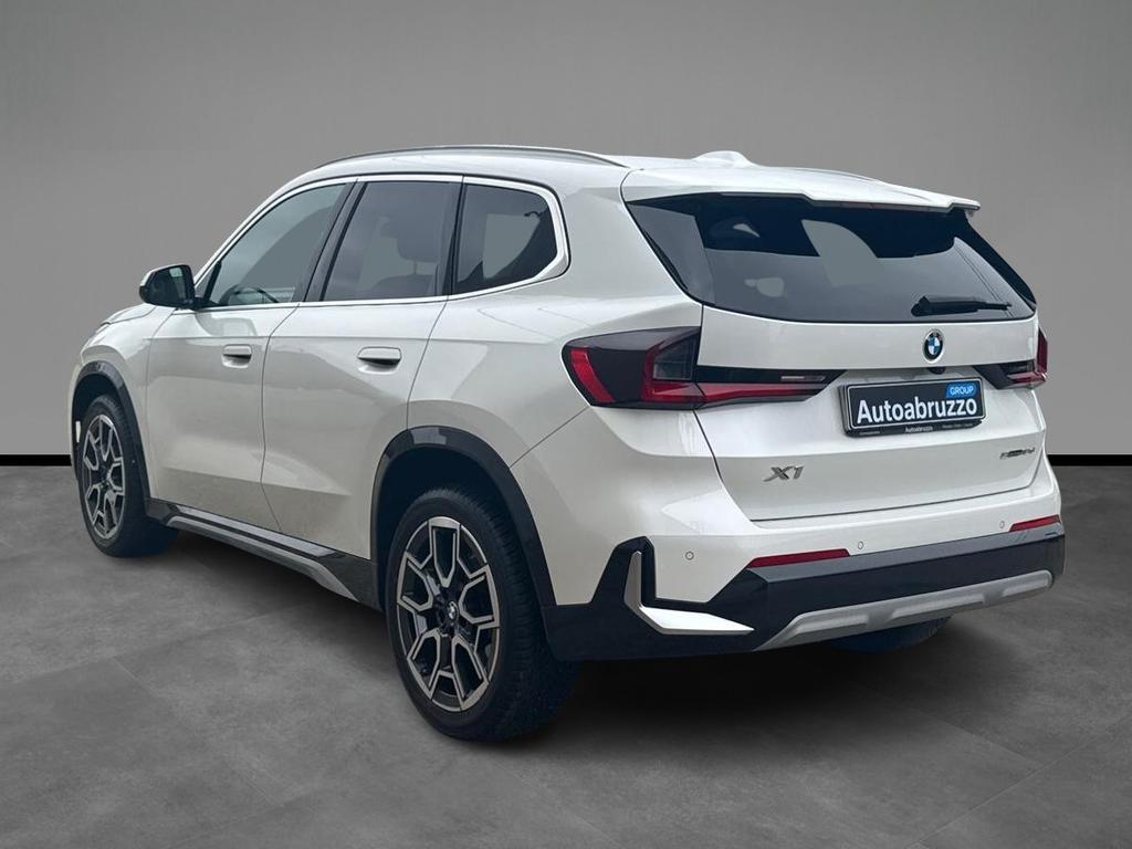 BMW X1 18 d xLine sDrive DCT