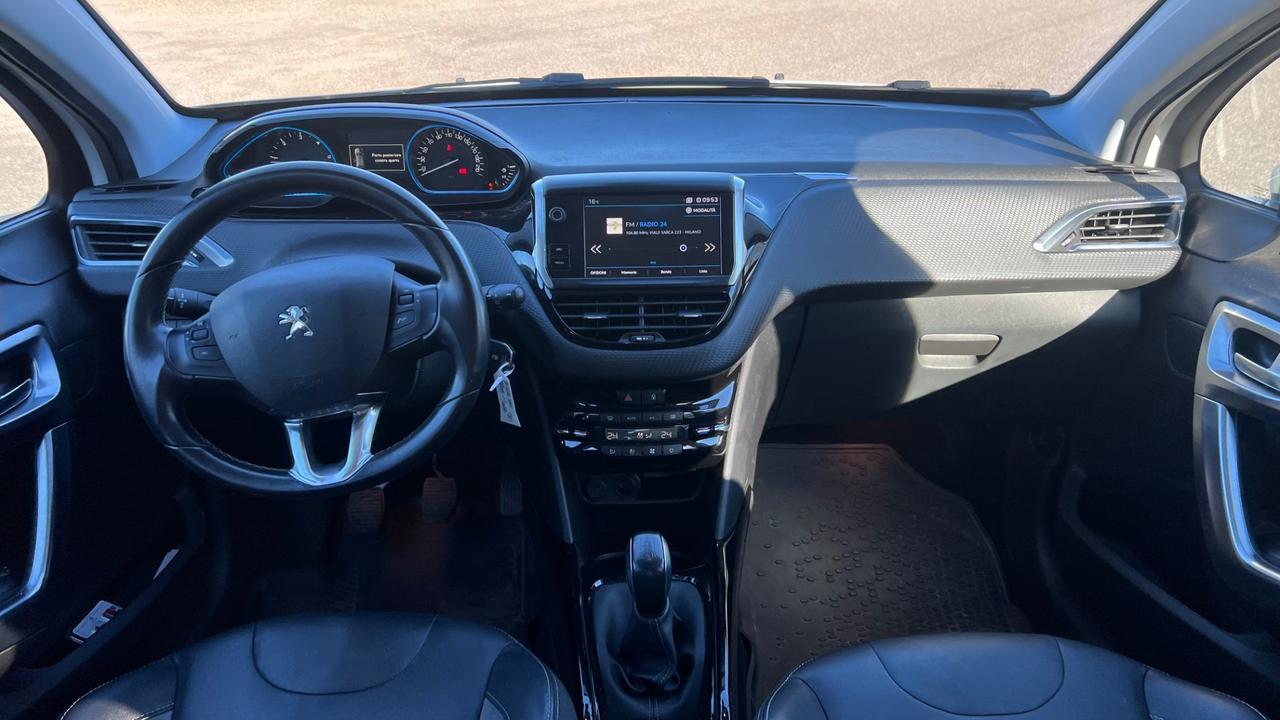Peugeot 2008 BlueHDi 100 S&S Allure