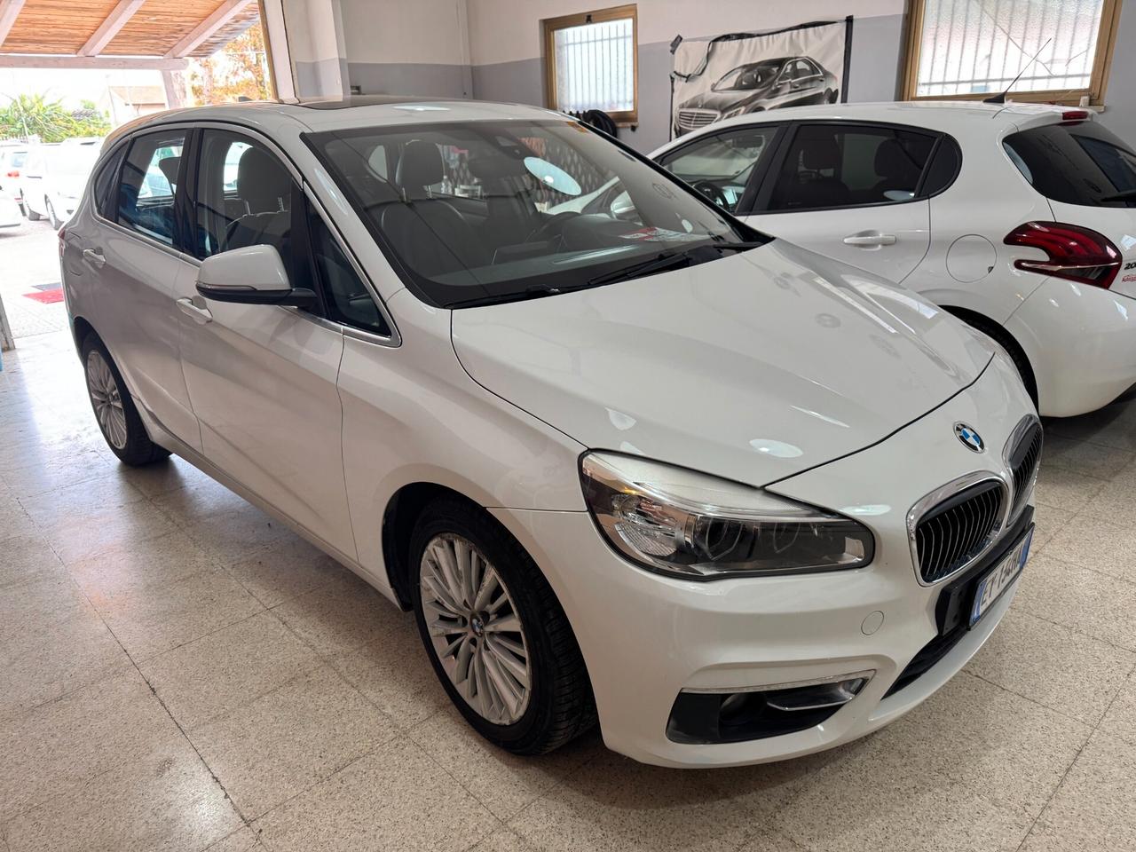 Bmw 2er Active Tourer 218d Active Tourer Luxury TETTO-PELLE-XENON