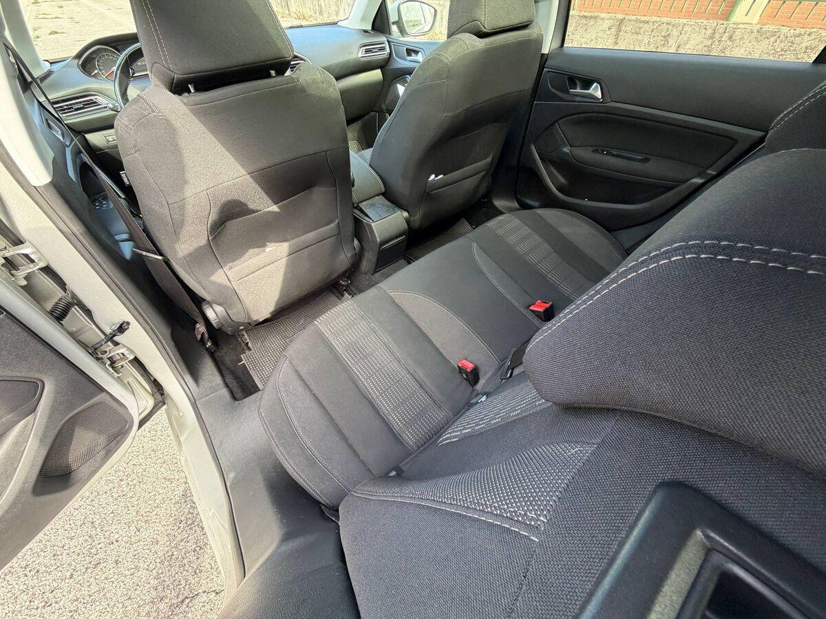 Peugeot 308 1.2 puretech t Allure s&s 130cv eat6