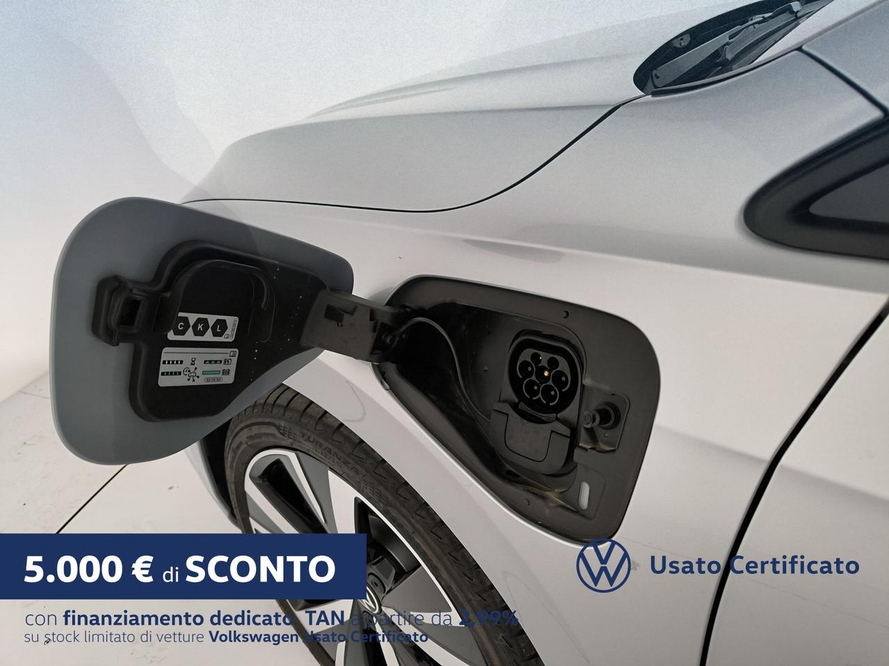 Volkswagen Golf 1.5 tsi ehybrid edition plus 204cv dsg