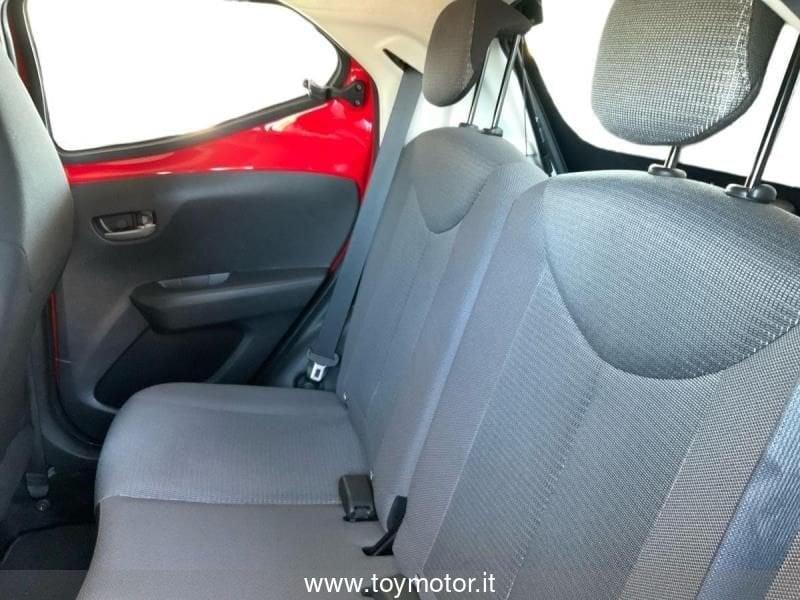 Toyota Aygo 2ª serie Connect 1.0 VVT-i 72 CV 5 porte x-play