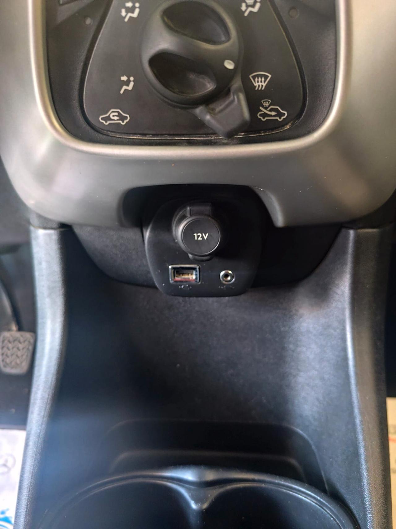 Peugeot 108 VTi 68 5 porte Allure TOP!