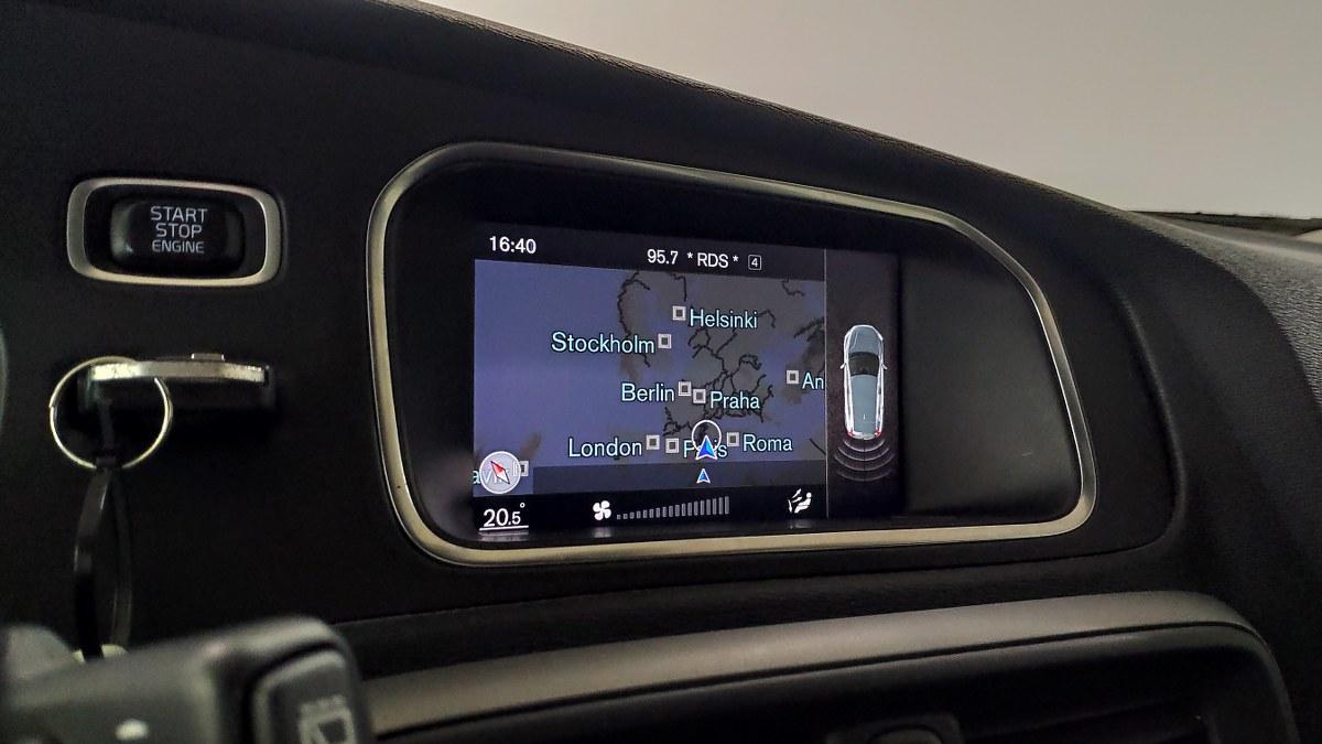 VOLVO V40 D2 Business Plus