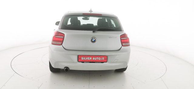BMW 120 d 5p. Unique - CAMBIO AUTOMATICO