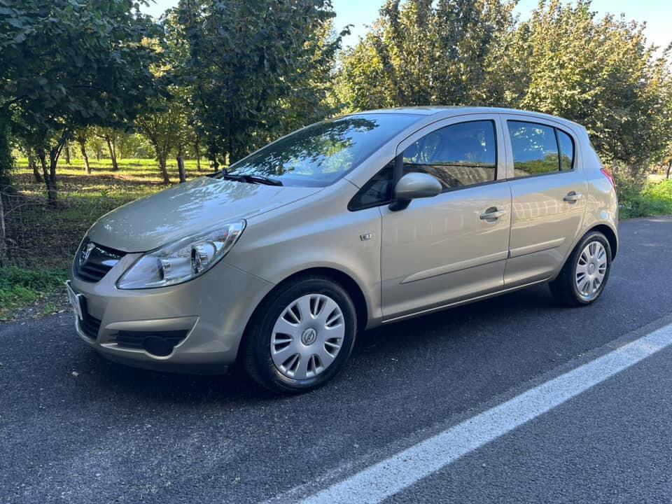 Opel Corsa 1.0 BENZINA 60CV 5 porte Enjoy