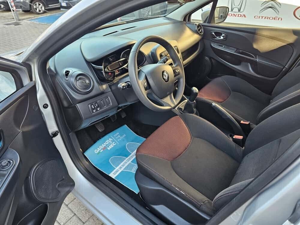Renault Clio 1.2 75CV 5 porte Live - Unico proprietario