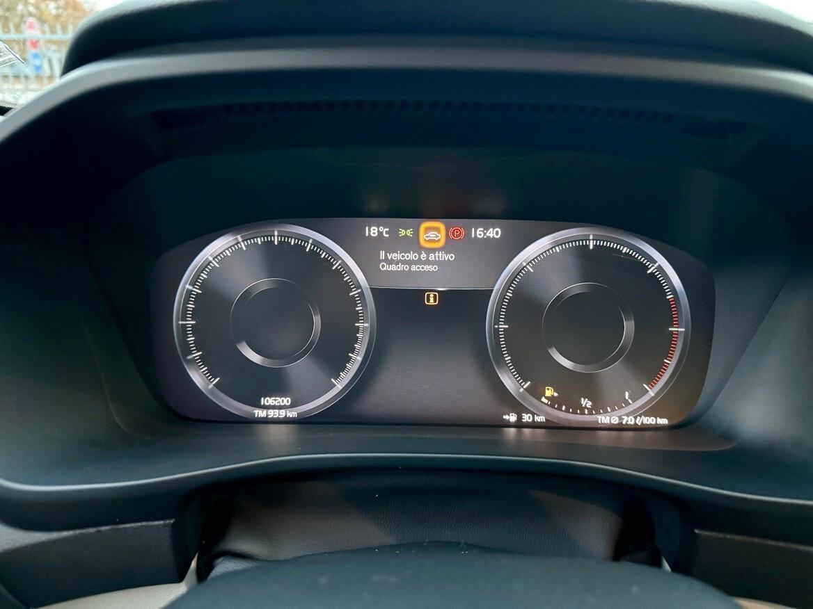 Volvo XC40 D3 Inscription PELLE