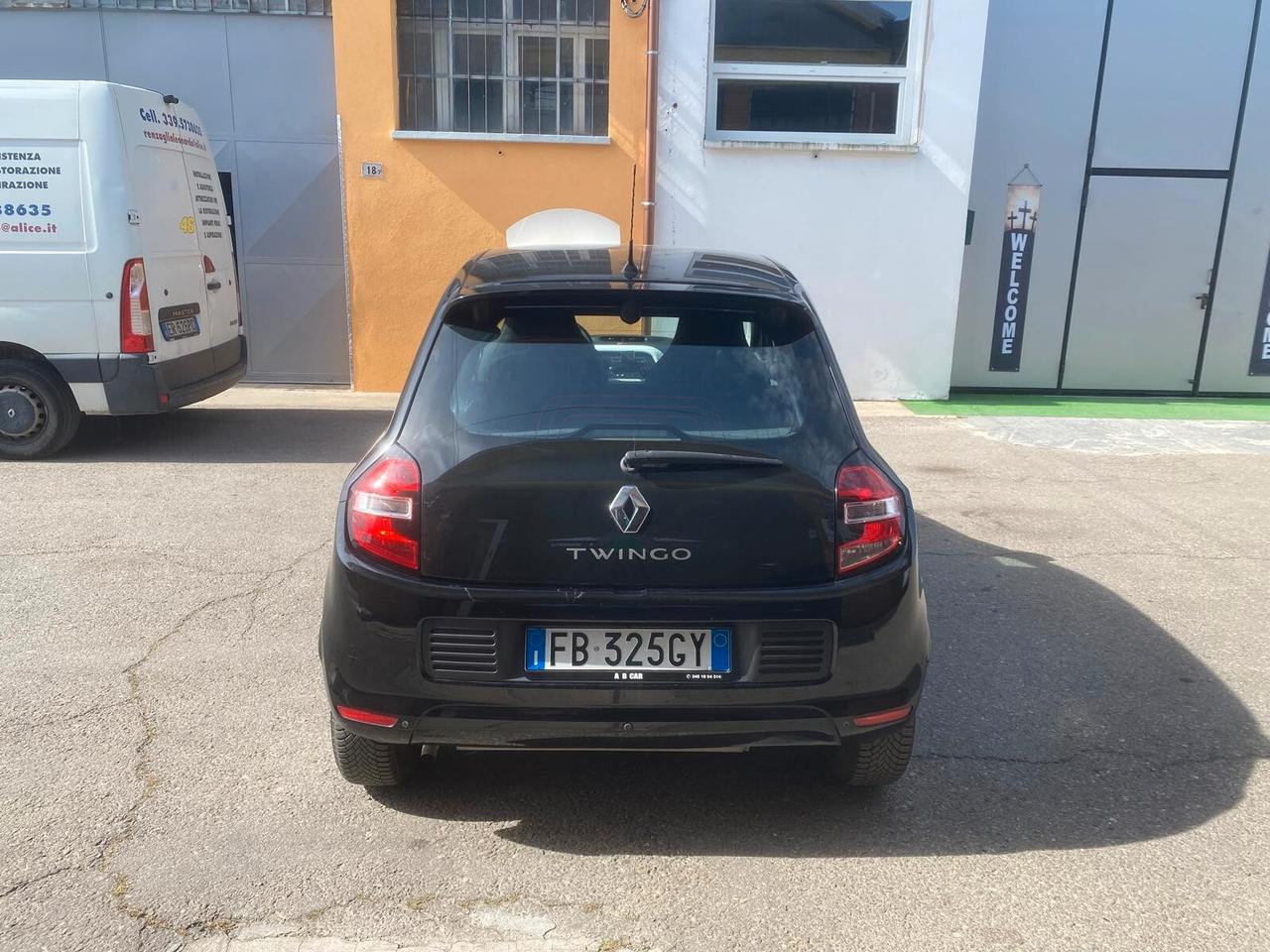Renault Twingo Live 69cv - 1 PROPR. - OK NEOP
