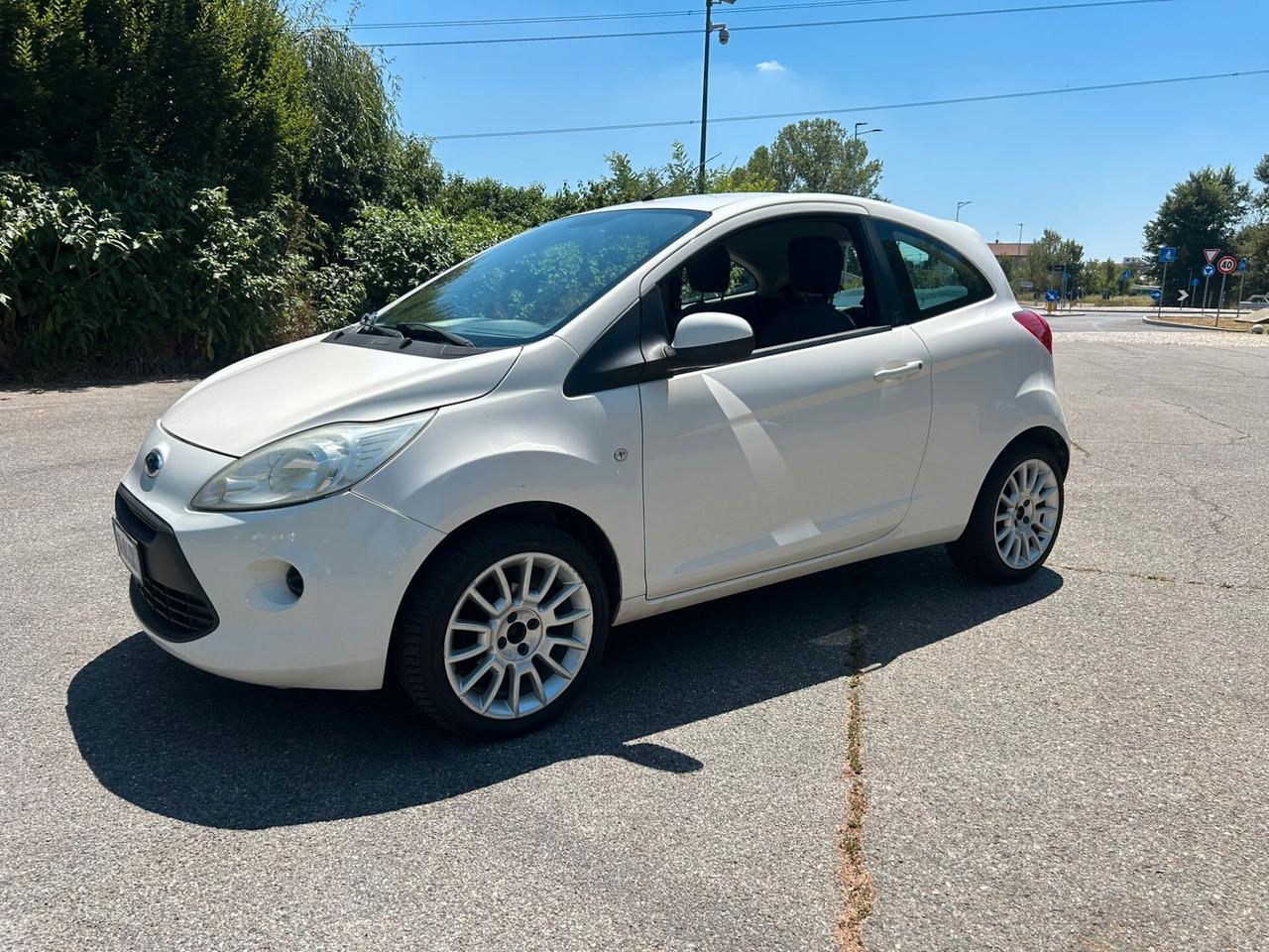 Ford Ka 1.2 8V 69CV Titanium