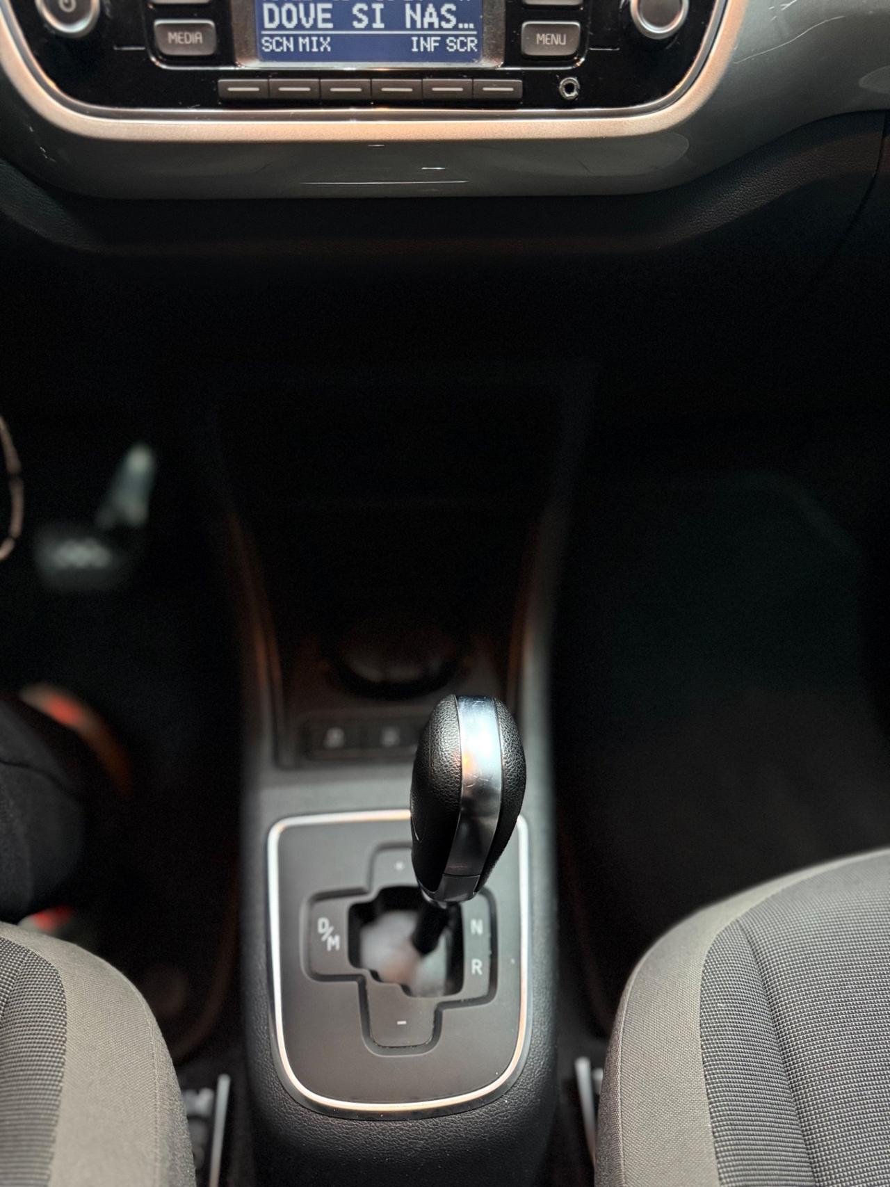 Volkswagen up! 1.0 75 CV 5p. cross ASG