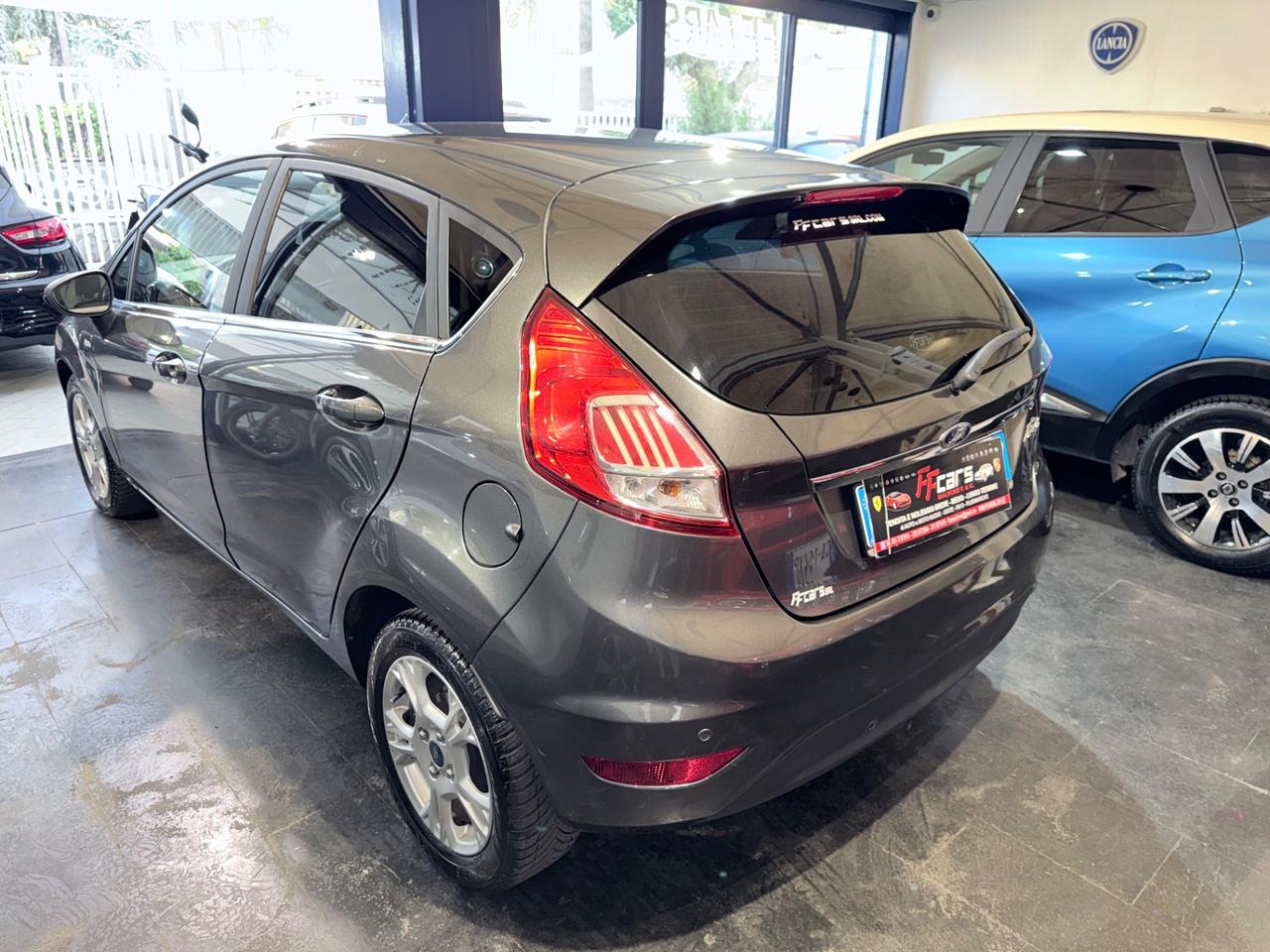 Ford Fiesta 1.4 5p. Bz.- GPL Titanium
