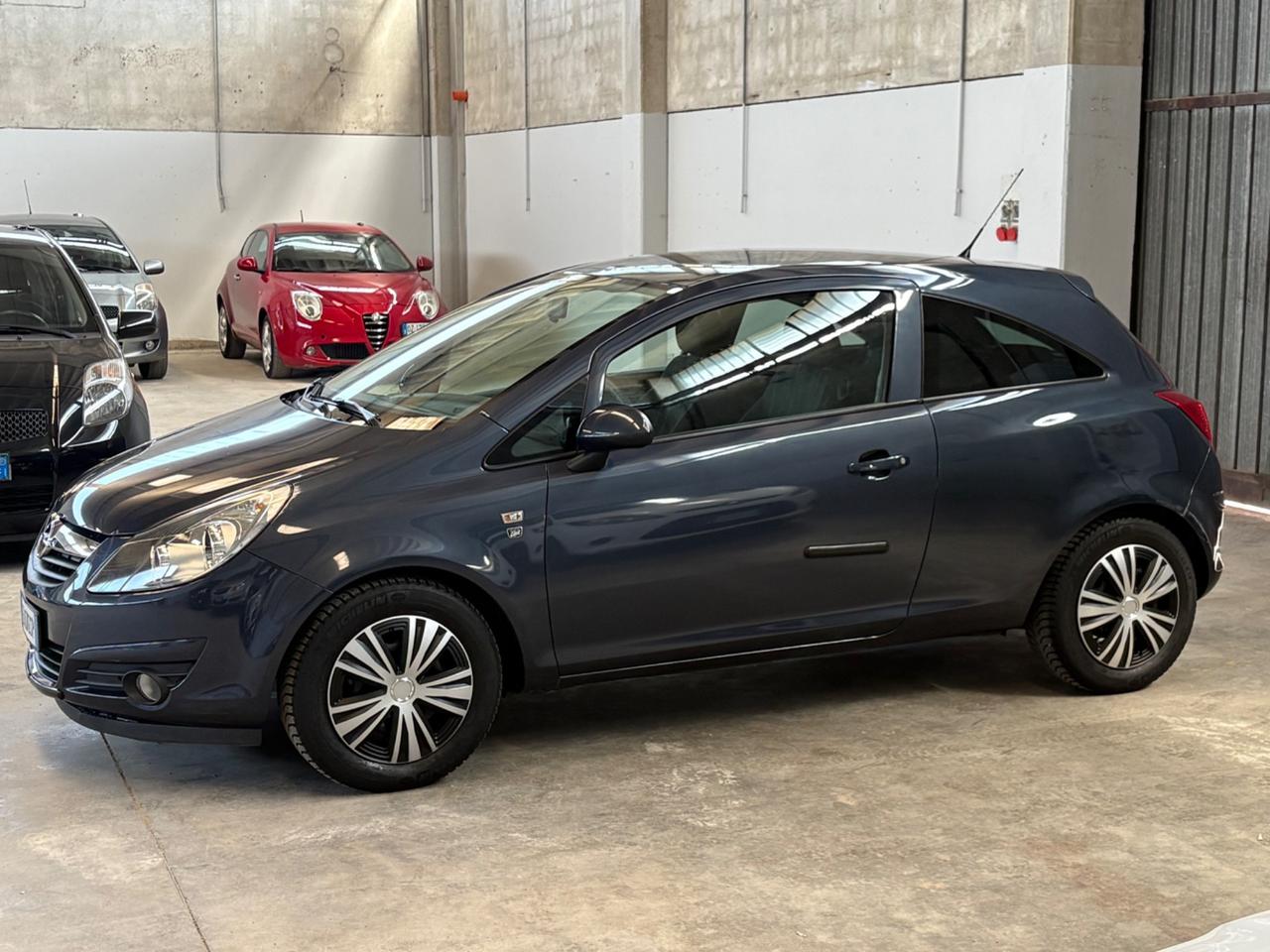 Opel Corsa 1.2 3 porte Sport