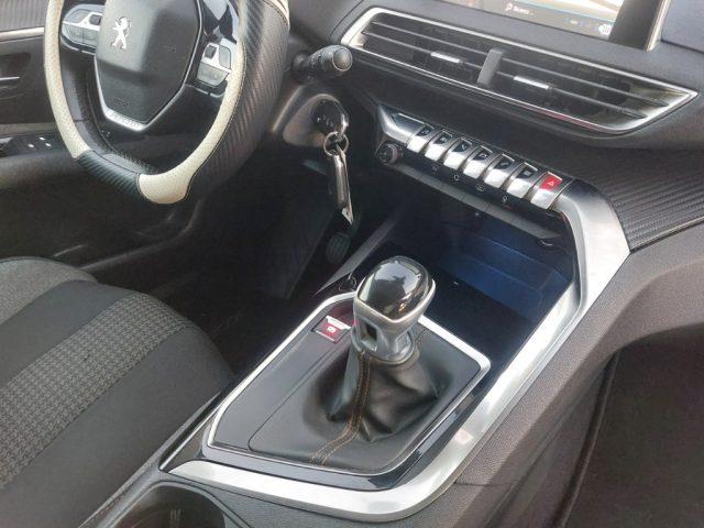 PEUGEOT 3008 BlueHDi 130 S&S Business Distribuzione nuova