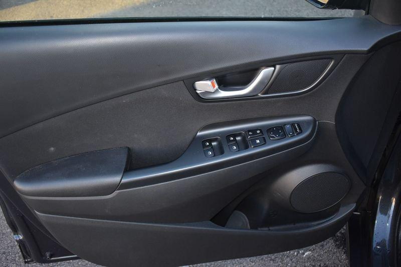 Hyundai Kona Kona 1.0 T-GDI XTech Automatica