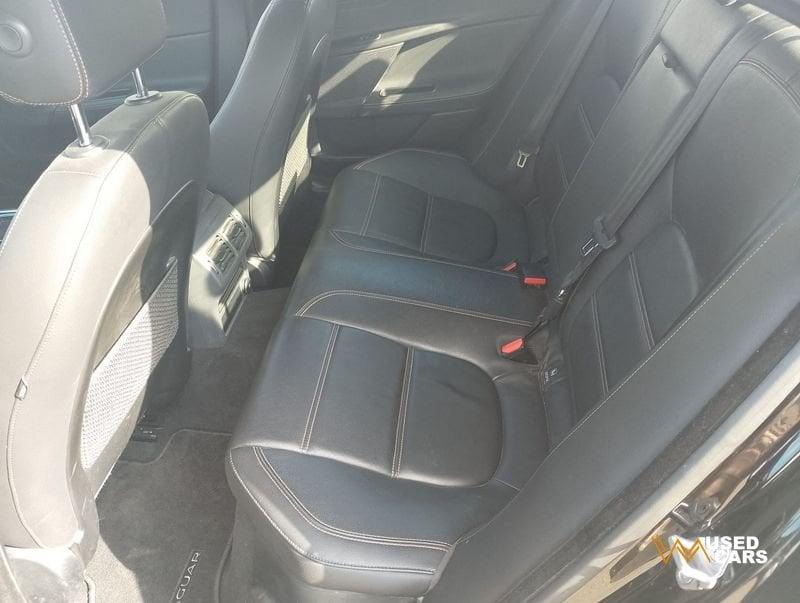 Jaguar XE 2.0D 180PS PORTFOLIO AUTO