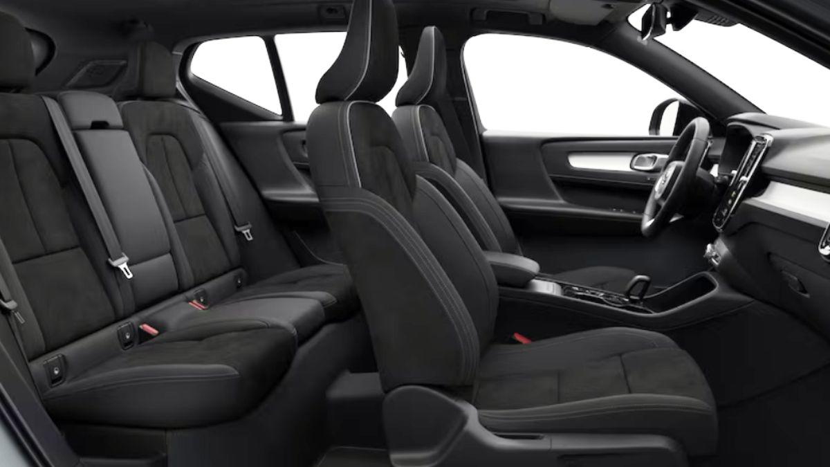 VOLVO Xc40 B3 Mild Hybrid Automatico Ultra Black Edition