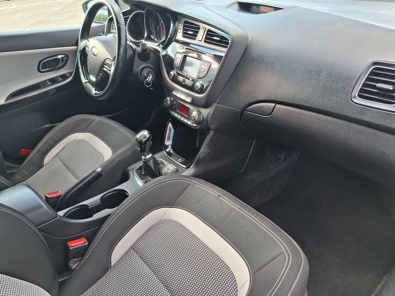 Kia Ceed cee'd 1.4 CRDi SW.-TELECAMERA-LUCI LED-