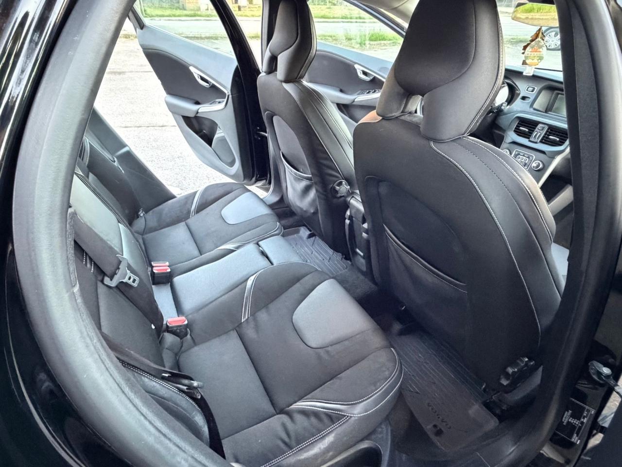 Volvo V40 D2 1.6