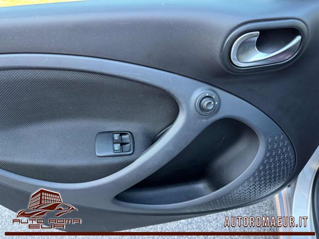 SMART ForFour 70 1.0 twinamic Prime BRABUS Style LED! PROMO!