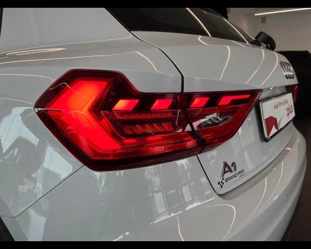 AUDI A1 SPB 30 TFSI S line edition
