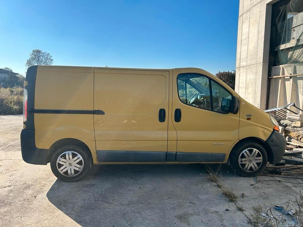 Renault Master T28/80 1.9 dCi PC-TN Furgone Confort