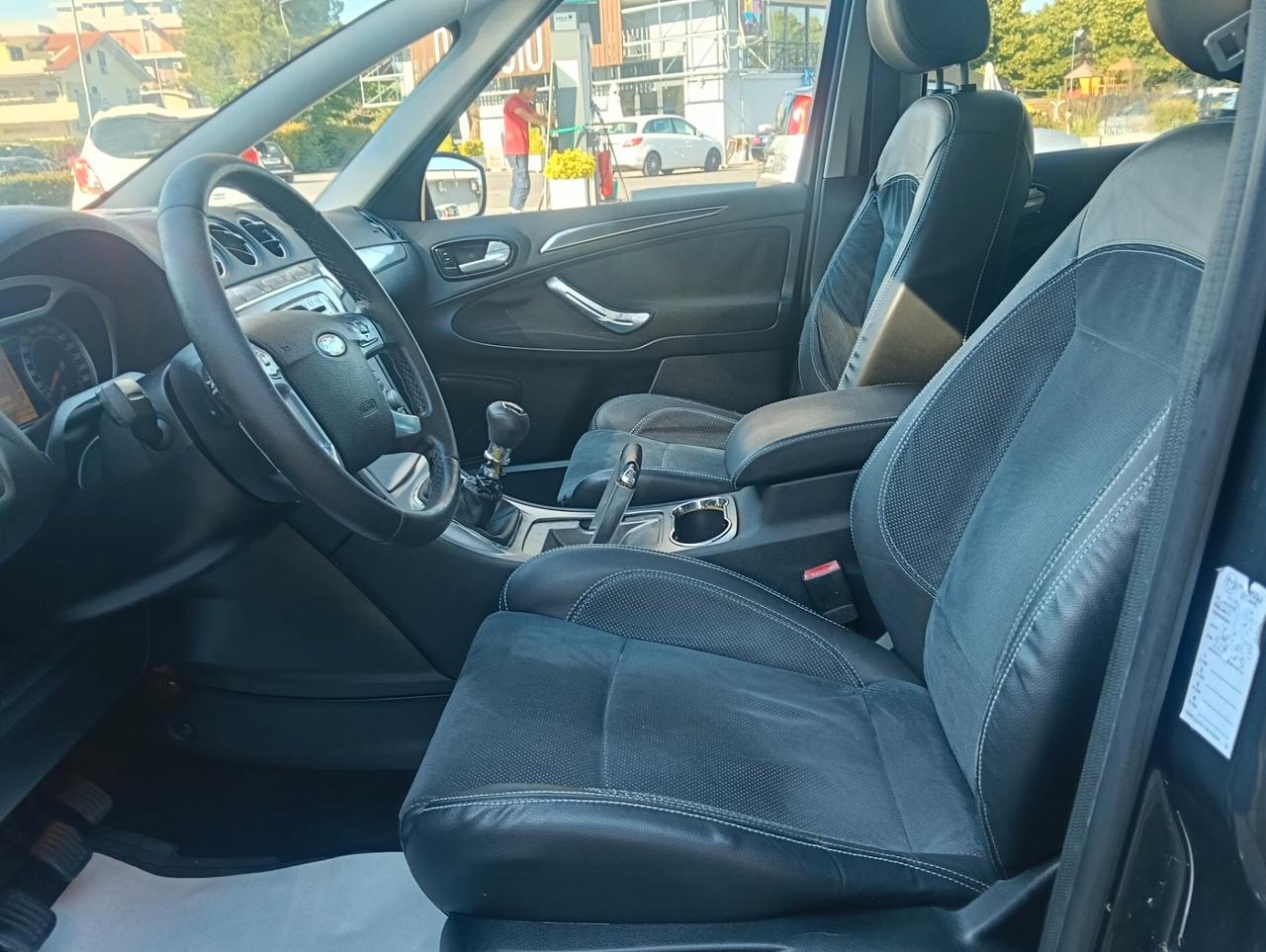 Ford S-Max 2.0 TDCi 140CV Titanium