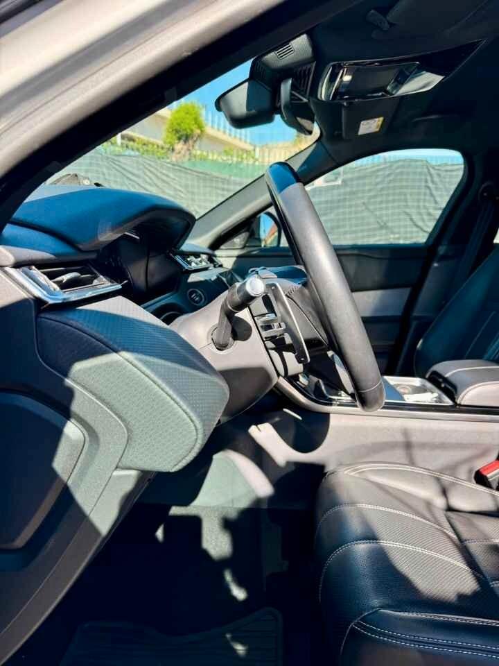 RANGE ROVER VELAR 2.0 D R-DYNAMIC 204 CV