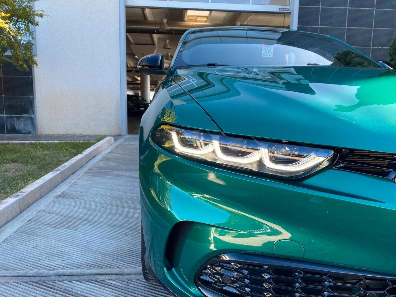 Alfa Romeo Tonale 1.3 280 CV PHEV AT6 Q4 Speciale