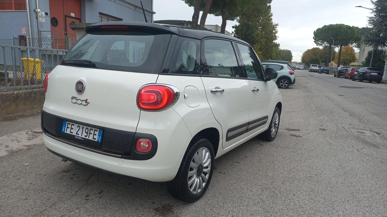 Fiat 500L 0.9 TwinAir Turbo Natural Power Lounge