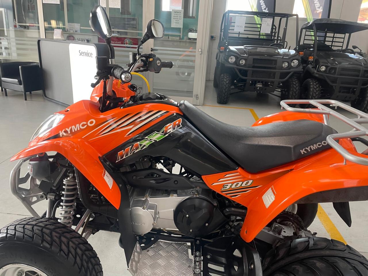 Kymco Maxxer 300 2x4