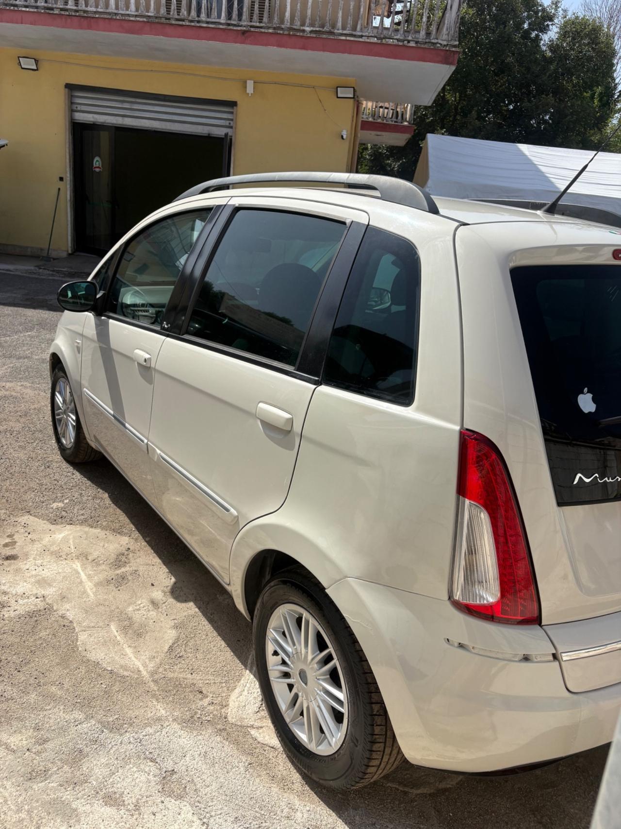 Lancia MUSA 1.3 Mjt 95 CV Diva