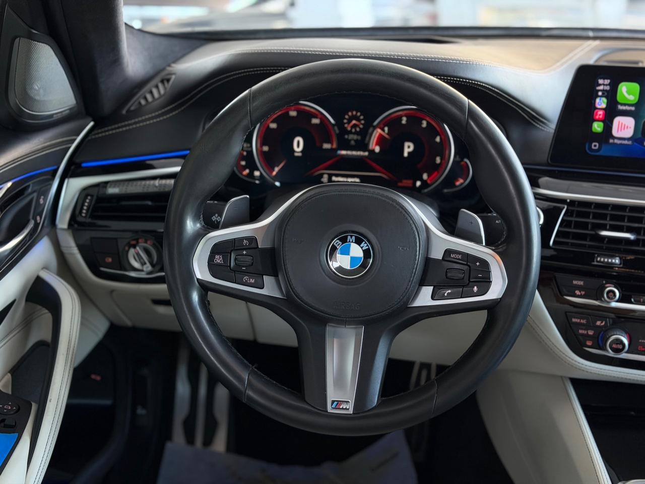 Bmw M550d xDrive Frozen Black Edizione limitata