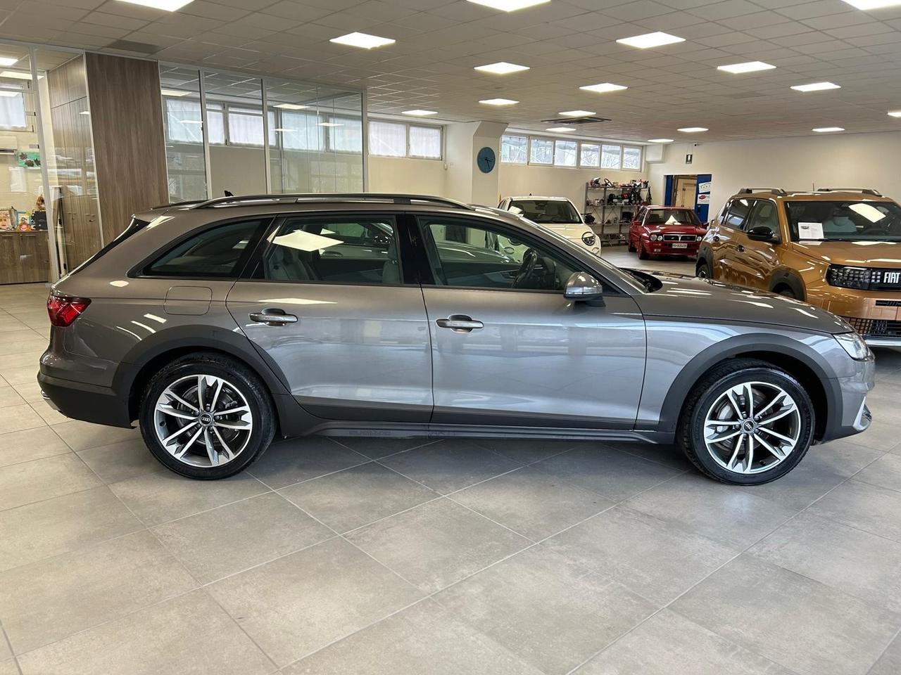 Audi A4 allroad 40 TDI 204 CV S tronic Identity Contrast
