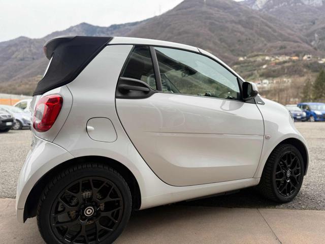 SMART ForTwo 90 0.9 T twinamic cabrio Suitegrey White