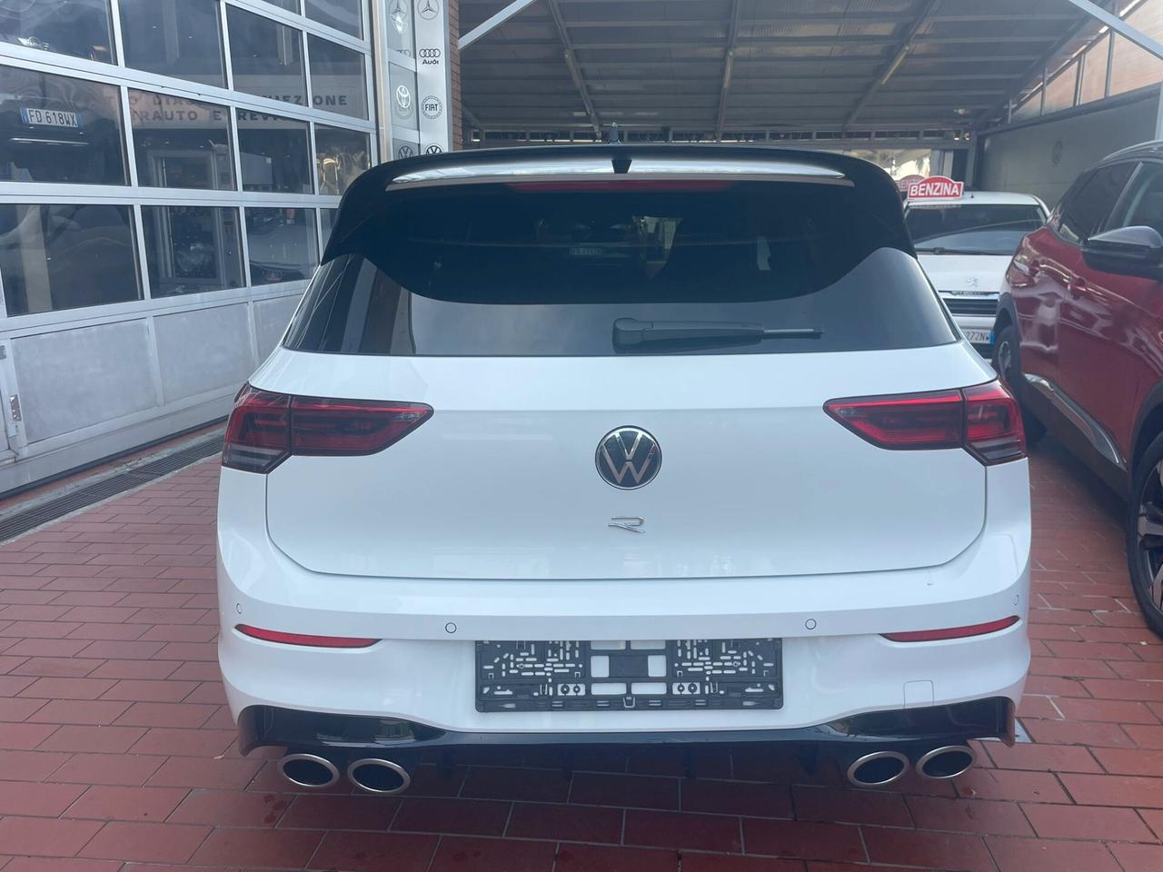 Volkswagen Golf R 8.5