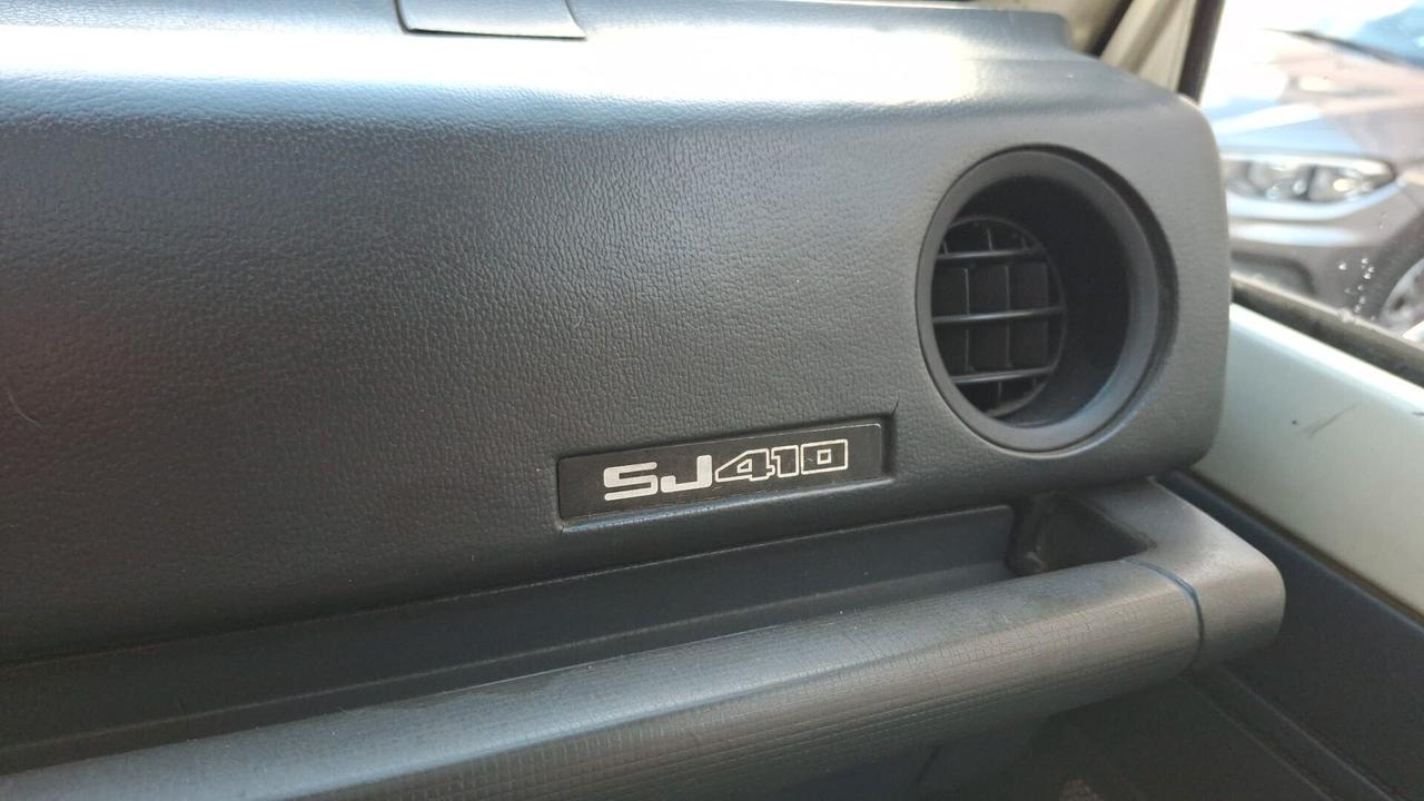 Suzuki SJ 410 SJ410 De Luxe 4x4