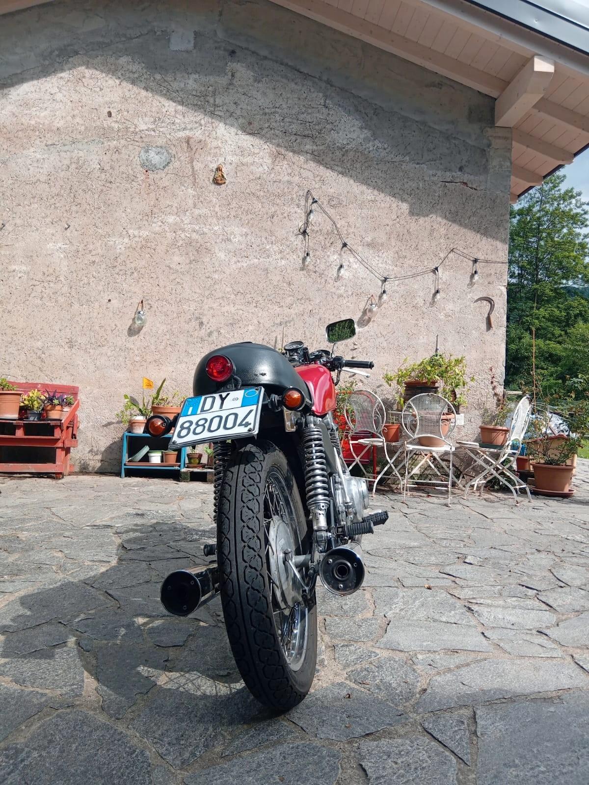 Suzuki GS 400