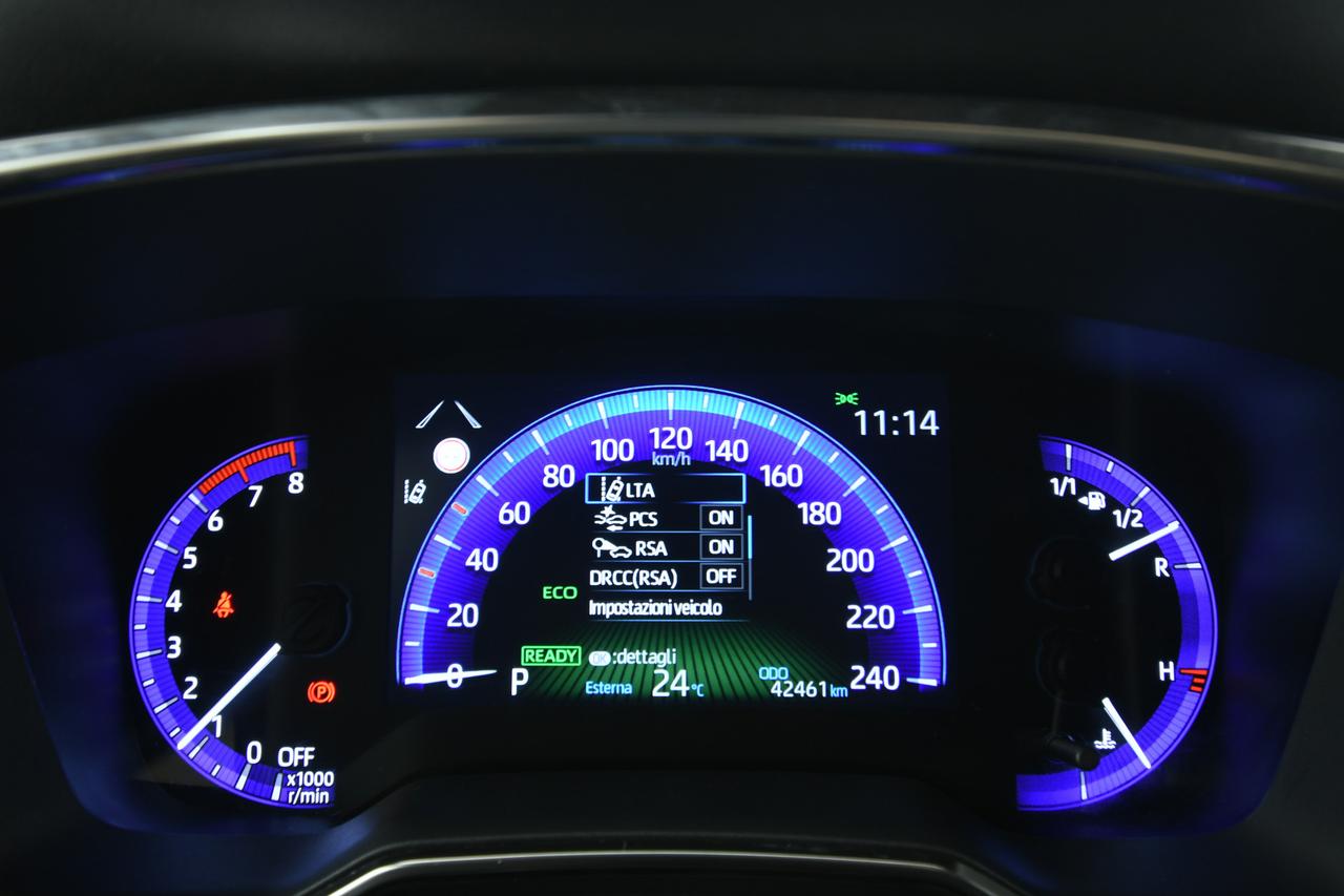 TOYOTA Corolla 2.0h Style cvt CAMERA+ACC+LED+C17"