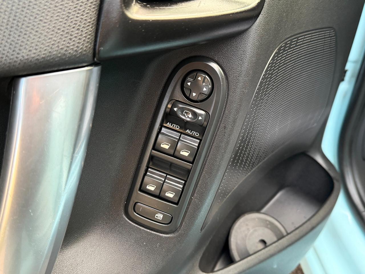 Citroen C3 1.4 HDi 70 Exclusive ZENITH - 2010