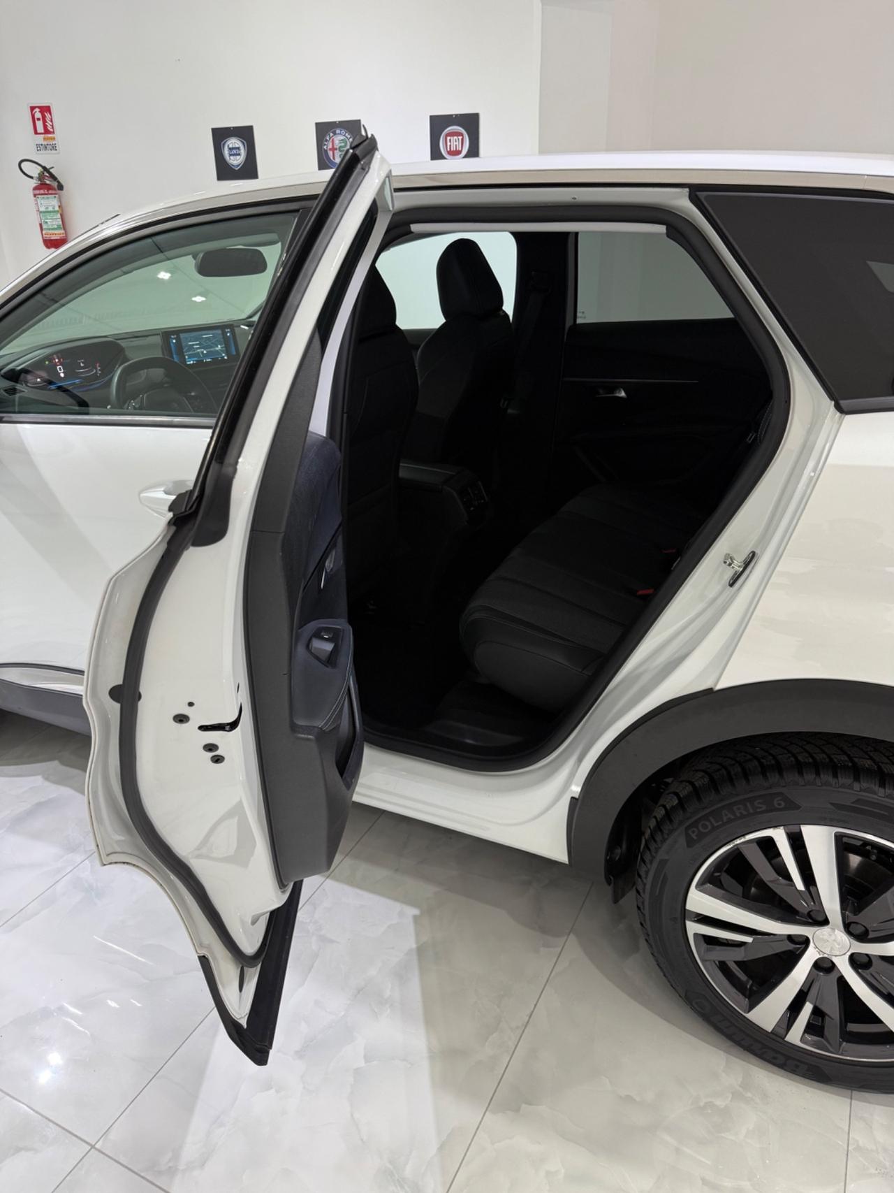 PEUGEOT 3008 ALLURE PACK UNICO PROPRIETARIO CON IVA ESPOSTA