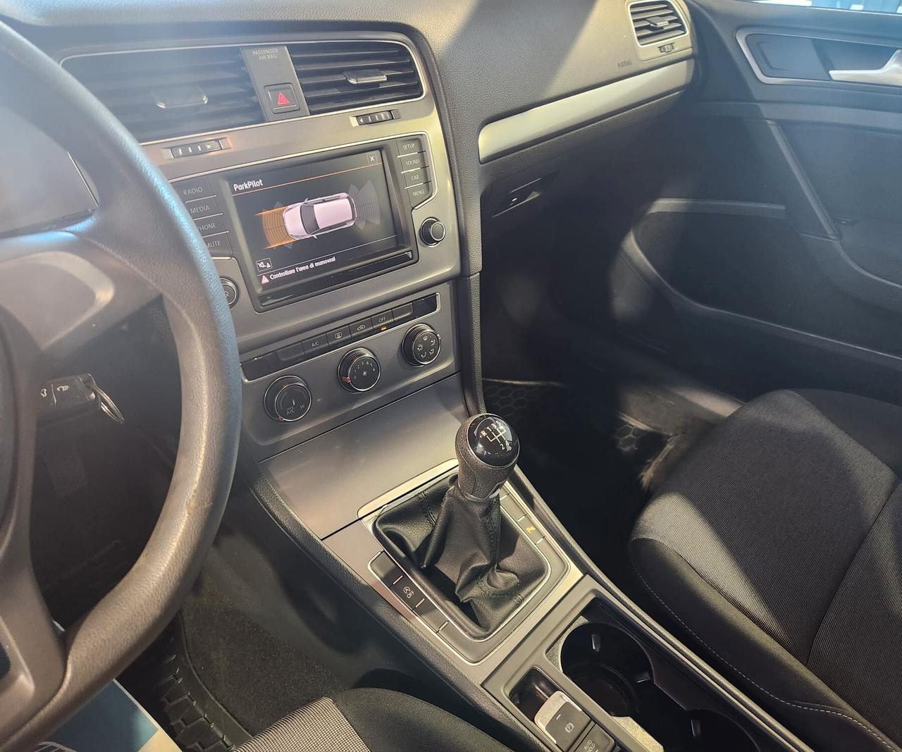 Volkswagen Golf 1.6 TDI