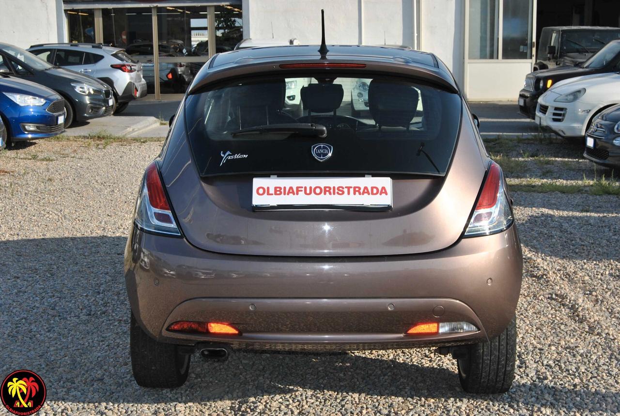 Lancia Ypsilon 1.2 69 CV 5 porte GPL Ecochic Elle