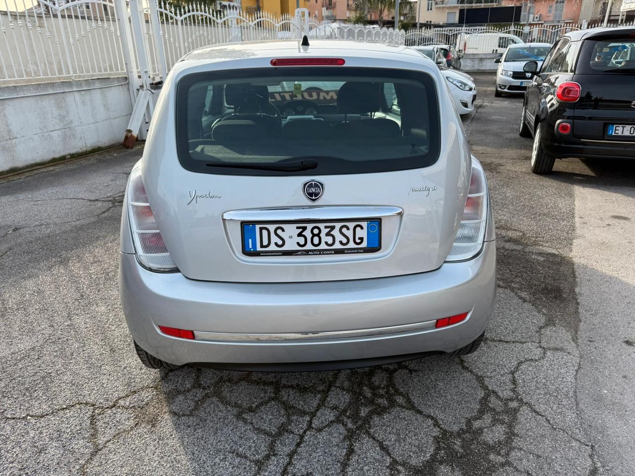 Lancia Ypsilon 1.3 MJT 75 CV Argento
