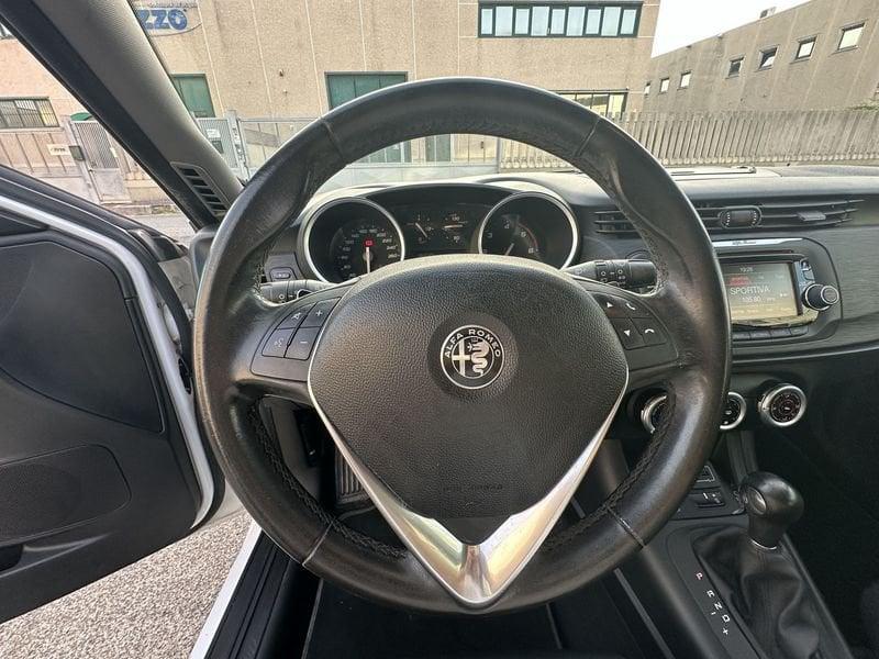 Alfa Romeo Giulietta 1.6 JTDM TCT Super 120cv
