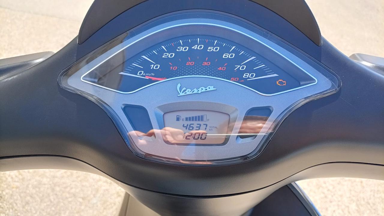 Piaggio Vespa Sprint Sport 50 NERO OPACO