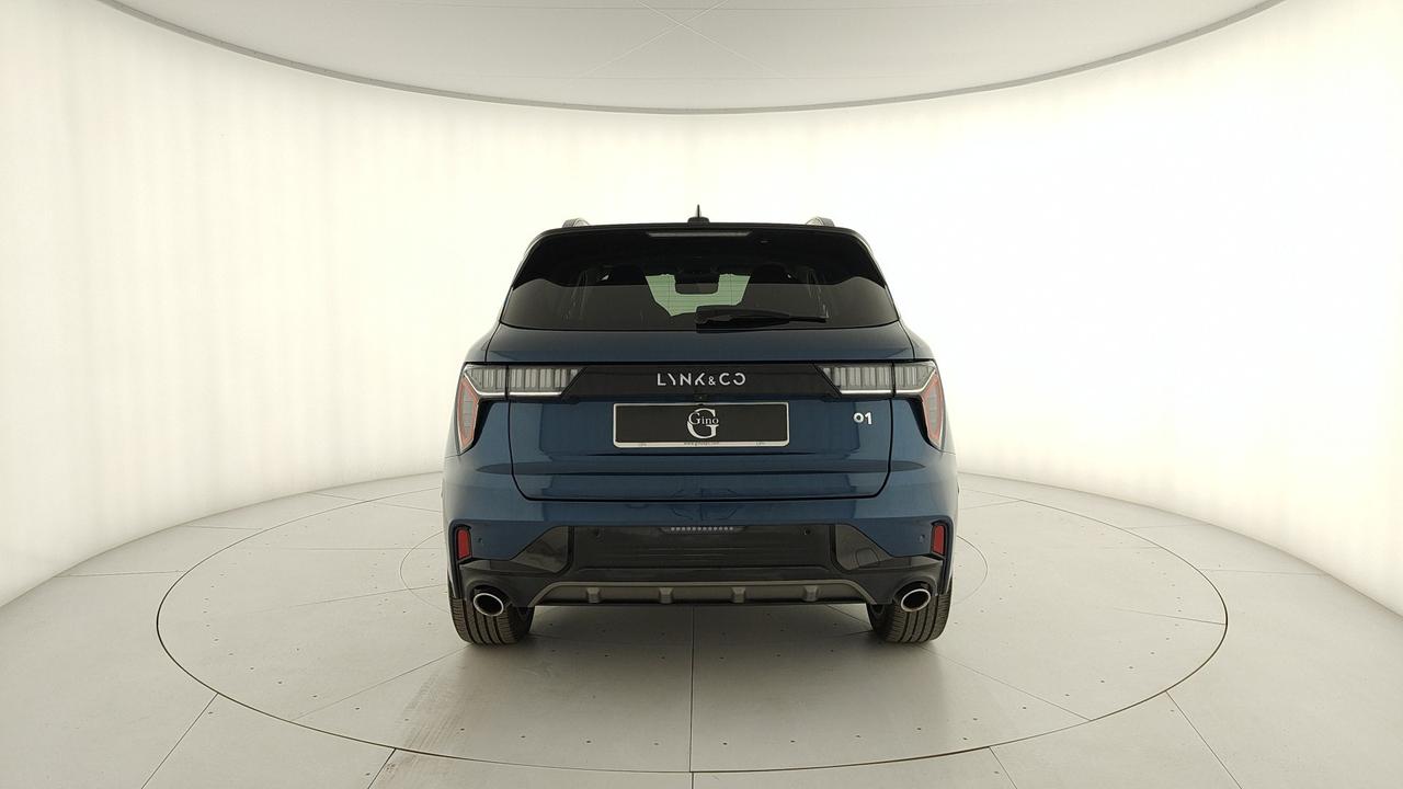 LYNK & CO 01 1.5 td phev auto