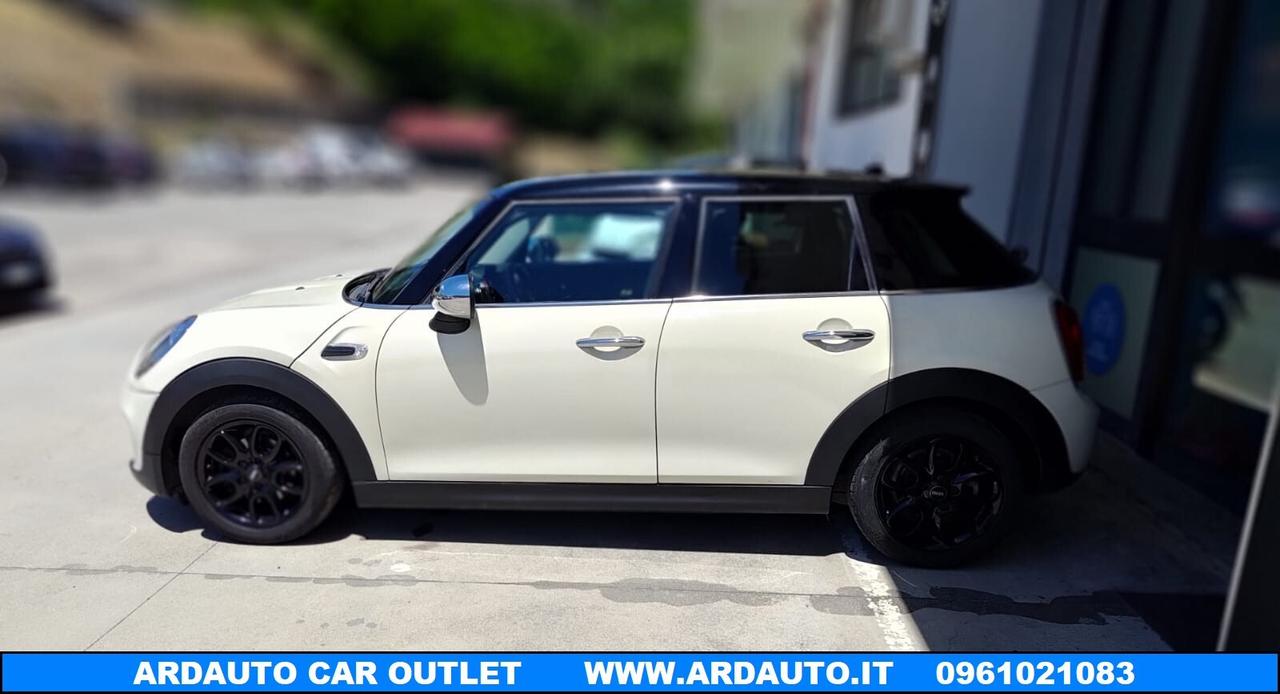 Mini Cooper D 1.5 XL 5 porte