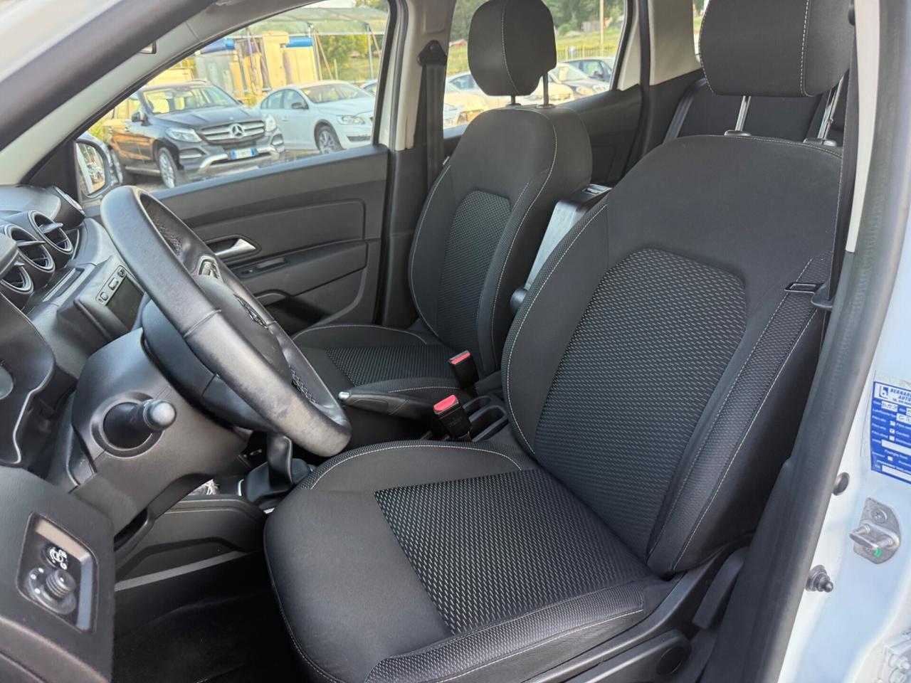 Dacia Duster 1.6 SCe GPL 4x2 Techroad