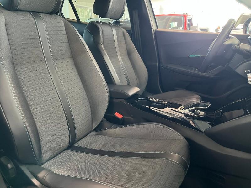 PEUGEOT 2008 motore elettrico 136 CV Allure